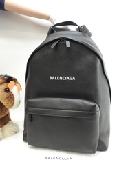 バレンシアガ バックパック中 エブリデイ フルレザー黒 リュックサック メンズ 極美品@