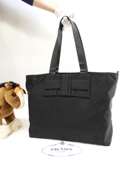 プラダ トートバッグ リボン テスート黒 ショルダーバッグ 美品@25<BR>