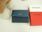 サルヴァトーレフェラガモ ミニウォレット ガンチーニ コットン/レザー青 財布 未使用@JL-220877