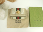 グッチ ミニウォレット オフィディアGGシェリー 白灰 3折財布 未使用@