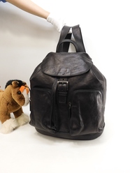 プラダ バックパック中 メンズ レザー黒 リュックサックバッグ 美品@