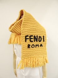 フェンディ マフラー FENDIロゴ ウール80%黄 モコモコニット ネックウォーマー 新品同様@